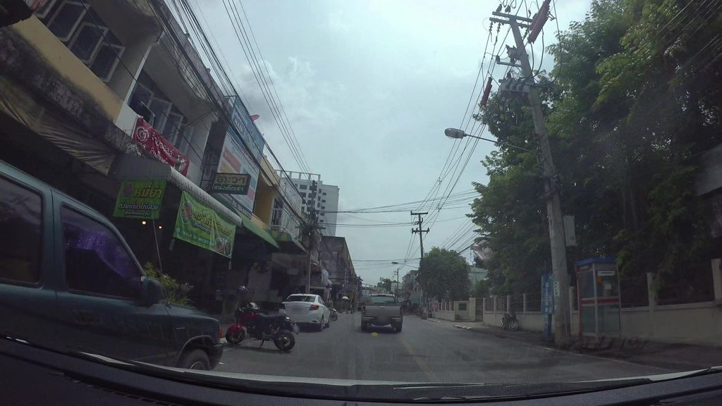 ภาพถนนตรงที่ Asna Coffee & Tea ตั้งอยู่ ถ่ายโดย kaart_3 พ.ศ. 2562 (2019) · A street-level view of where Asna Coffee & Tea stands, by kaart_3 in 2562 (2019)