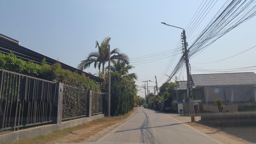 ภาพถนนตรงที่ โรงพยาบาลสุขเสริมสุขภาพตำบลบ้านวังสิงห์คำ ตั้งอยู่ ถ่ายโดย jrcarlsen พ.ศ. 2566 (2023) · A street-level view of where โรงพยาบาลสุขเสริมสุขภาพตำบลบ้านวังสิงห์คำ · Suk Soem Sukkhaphap Tambon Ban Wangsingkham Hospital stands, by jrcarlsen in 2566 (2023)