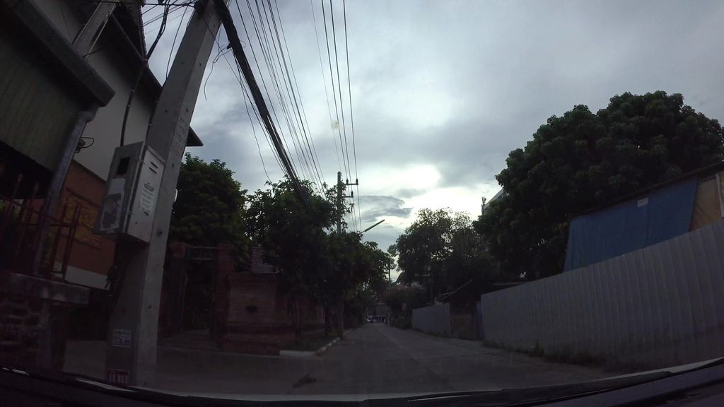 ภาพถนนตรงที่ นิดาคอร์ท ตั้งอยู่ ถ่ายโดย kaart_3 พ.ศ. 2562 (2019) · A street-level view of where นิดาคอร์ท · Nidakot stands, by kaart_3 in 2562 (2019)