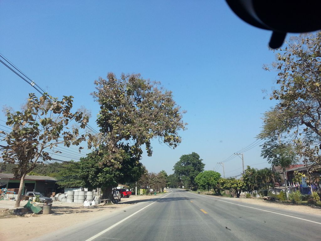 ภาพถนนตรงที่ ไพศาลการค้า ตั้งอยู่ ถ่ายโดย mishari พ.ศ. 2558 (2015) · A street-level view of where ไพศาลการค้า · Phaisankankha stands, by mishari in 2558 (2015)