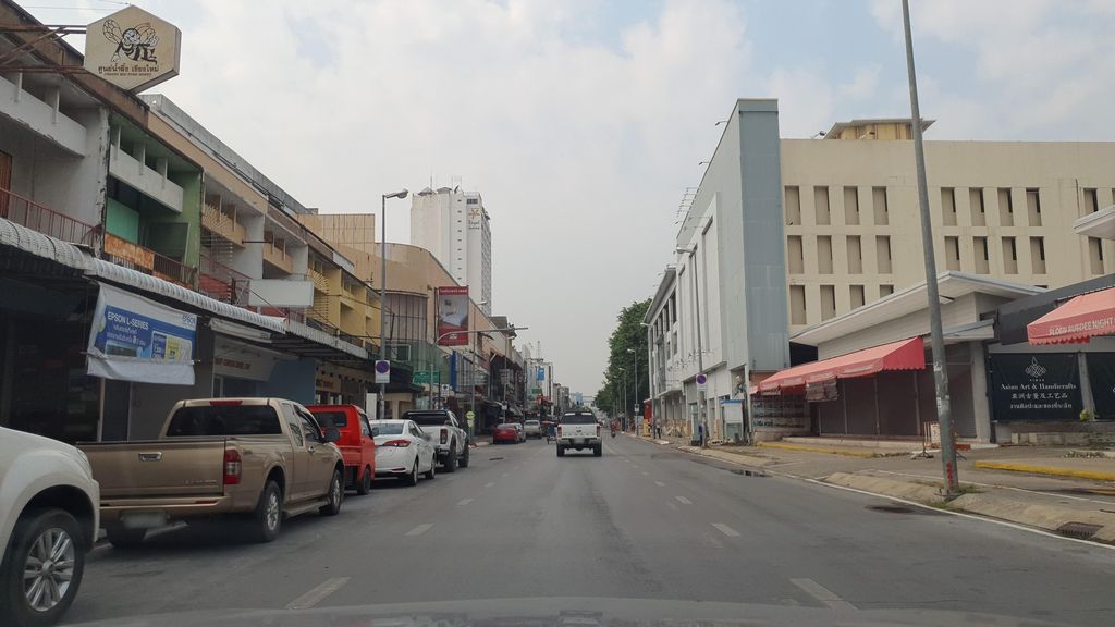 ภาพถนนตรงที่ Inception to Design Co.,Ltd. ตั้งอยู่ ถ่ายโดย jrcarlsen พ.ศ. 2565 (2022) · A street-level view of where Inception to Design Co.,Ltd. stands, by jrcarlsen in 2565 (2022)
