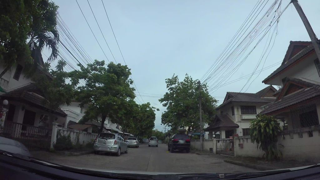 ภาพถนนตรงที่ ร้านอีสานป่าแดด ตั้งอยู่ ถ่ายโดย kaart_3 พ.ศ. 2562 (2019) · A street-level view of where ร้านอีสานป่าแดด · Ran Isan Pa Daet stands, by kaart_3 in 2562 (2019)