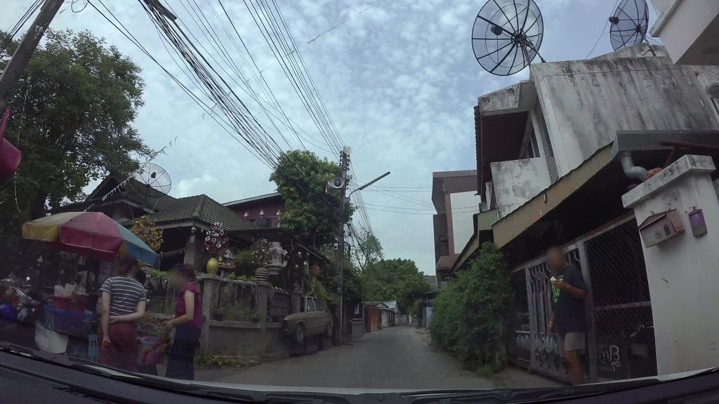 ภาพถนนตรงที่ โรงเรียนบ้านแม่ปอน ตั้งอยู่ ถ่ายโดย kaart_3 พ.ศ. 2562 (2019) · A street-level view of where โรงเรียนบ้านแม่ปอน · Ban Mae Pon School stands, by kaart_3 in 2562 (2019)
