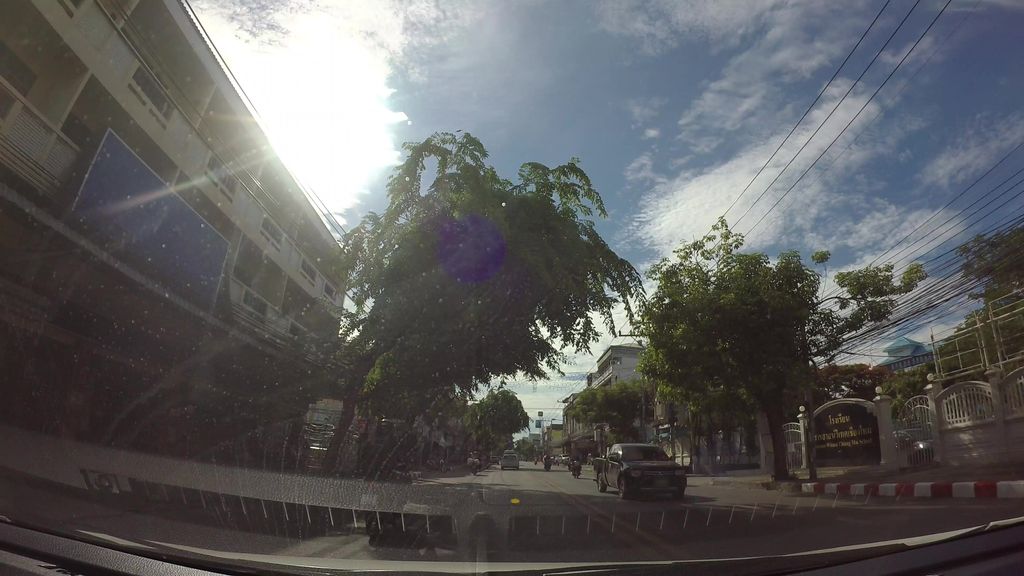ภาพถนนตรงที่ แม่อำไพโจ๊กก๋วยจั้บต้มเส้น ตั้งอยู่ ถ่ายโดย kaart_3 พ.ศ. 2562 (2019) · A street-level view of where แม่อำไพโจ๊กก๋วยจั้บต้มเส้น · Mae Amphai Chok Kuai Chap Tom Sen stands, by kaart_3 in 2562 (2019)