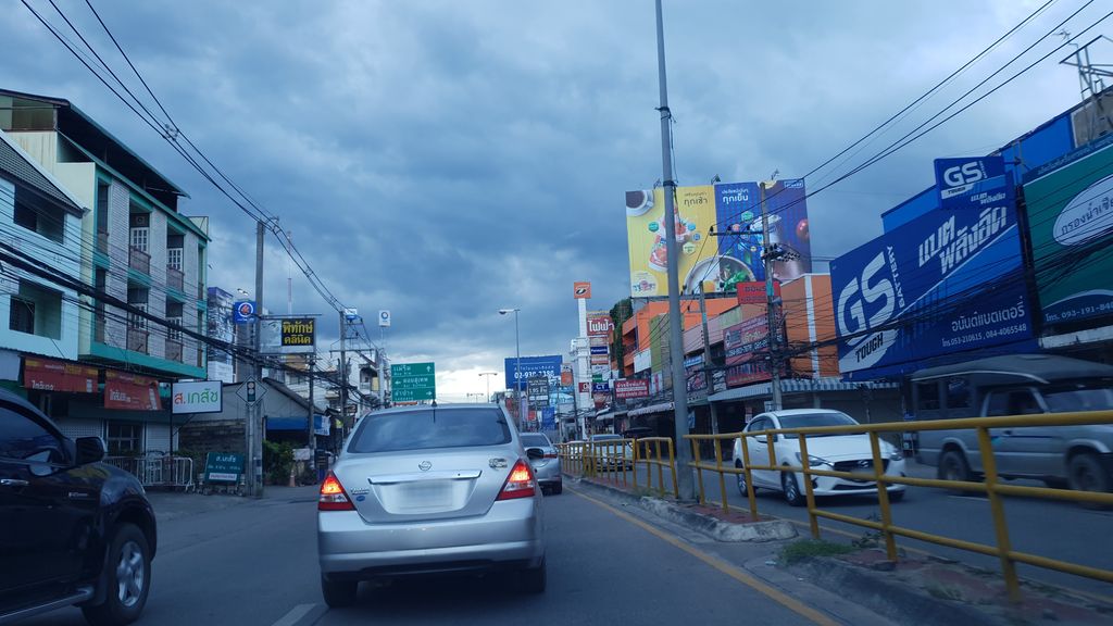 ภาพถนนตรงที่ กล่องไปรษณีย์ เชียงใหม่ ราคาถูก - G.M. Box ChiangMai ตั้งอยู่ ถ่ายโดย silamanee พ.ศ. 2561 (2018) · A street-level view of where กล่องไปรษณีย์ เชียงใหม่ ราคาถูก - G.M. Box ChiangMai stands, by silamanee in 2561 (2018)