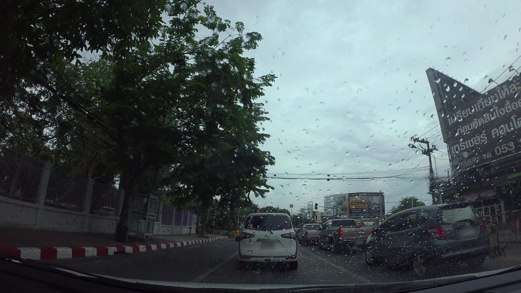 ภาพถนนตรงที่ อ่างแก้ว ตั้งอยู่ ถ่ายโดย kaart_3 พ.ศ. 2562 (2019) · A street-level view of where อ่างแก้ว · Ang Kaeo stands, by kaart_3 in 2562 (2019)