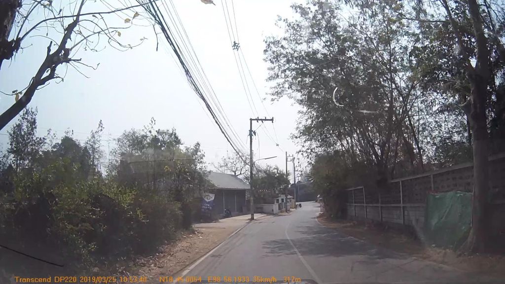 ภาพถนนตรงที่ ร้านก๋วยเตี๋ยวหนูแหม่ม ตั้งอยู่ ถ่ายโดย mapcreator พ.ศ. 2562 (2019) · A street-level view of where ร้านก๋วยเตี๋ยวหนูแหม่ม · Ran Kuaitiao Nu Maem stands, by mapcreator in 2562 (2019)