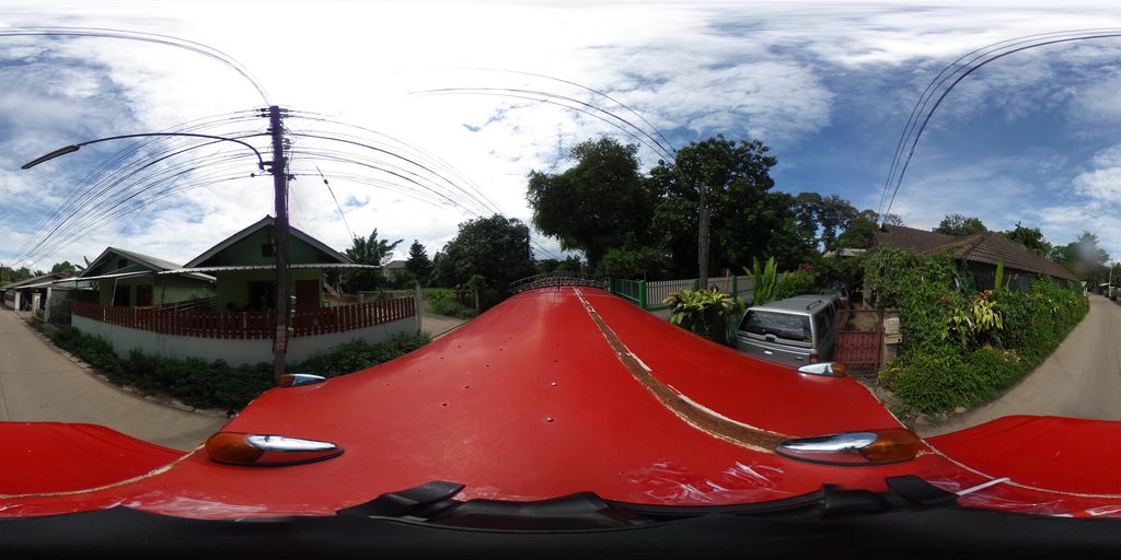 ภาพถนนตรงที่ เฮือนเอื้องผึ้ง Homestay Sarapee Chiangmai ตั้งอยู่ ถ่ายโดย kavinda พ.ศ. 2562 (2019) · A street-level view of where เฮือนเอื้องผึ้ง Homestay Sarapee Chiangmai stands, by kavinda in 2562 (2019)