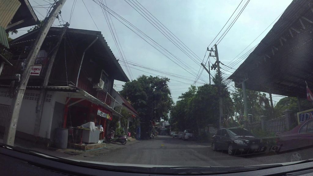 ภาพถนนตรงที่ ไก่สดนันทา ตั้งอยู่ ถ่ายโดย kaart_3 พ.ศ. 2562 (2019) · A street-level view of where ไก่สดนันทา · Kaisotnantha stands, by kaart_3 in 2562 (2019)