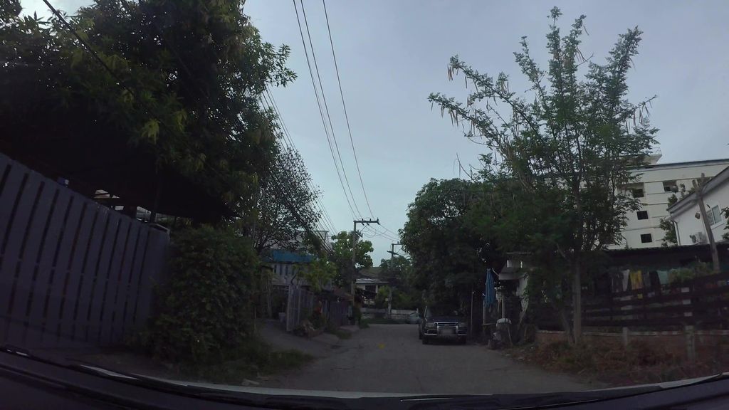 ภาพถนนตรงที่ Aumbun Cafe' ตั้งอยู่ ถ่ายโดย kaart_3 พ.ศ. 2562 (2019) · A street-level view of where Aumbun Cafe' stands, by kaart_3 in 2562 (2019)