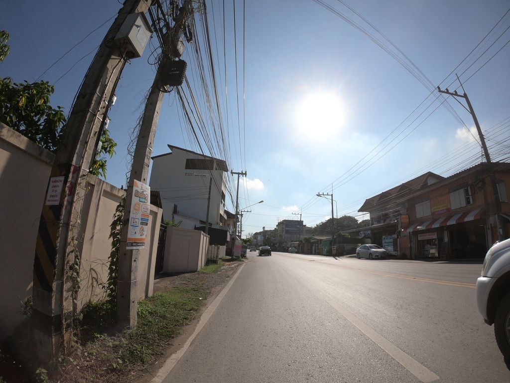 ภาพถนนตรงที่ Baiya Design Group ตั้งอยู่ ถ่ายโดย chanuwath_grab พ.ศ. 2562 (2019) · A street-level view of where Baiya Design Group stands, by chanuwath_grab in 2562 (2019)
