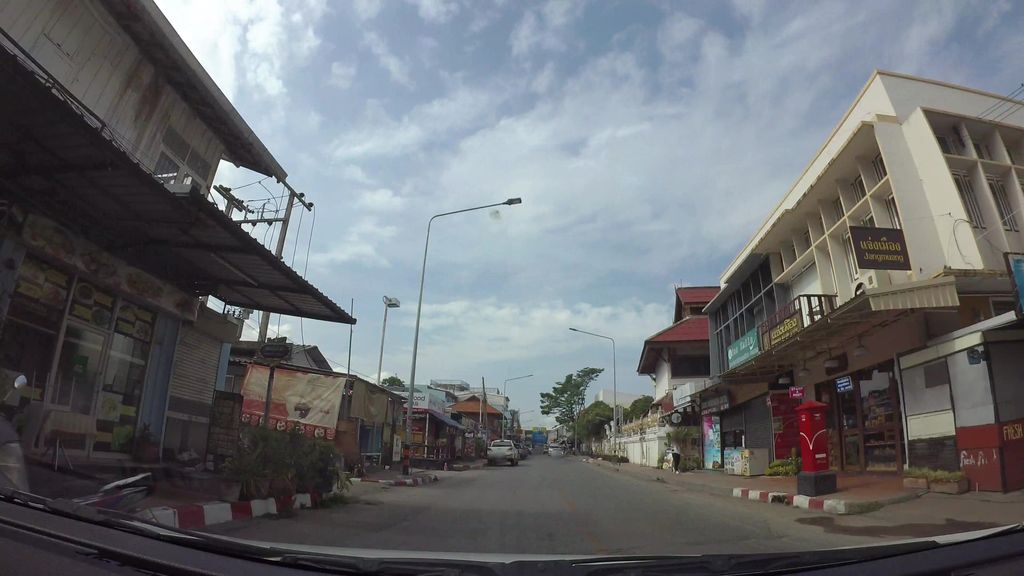 ภาพถนนตรงที่ Cat Car Rent ตั้งอยู่ ถ่ายโดย kaart_3 พ.ศ. 2562 (2019) · A street-level view of where Cat Car Rent stands, by kaart_3 in 2562 (2019)