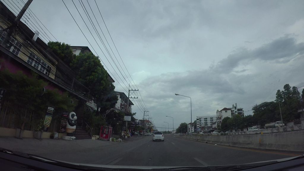 ภาพถนนตรงที่ ชม นมสด ตั้งอยู่ ถ่ายโดย kaart_3 พ.ศ. 2562 (2019) · A street-level view of where ชม นมสด · Chom Namasot stands, by kaart_3 in 2562 (2019)