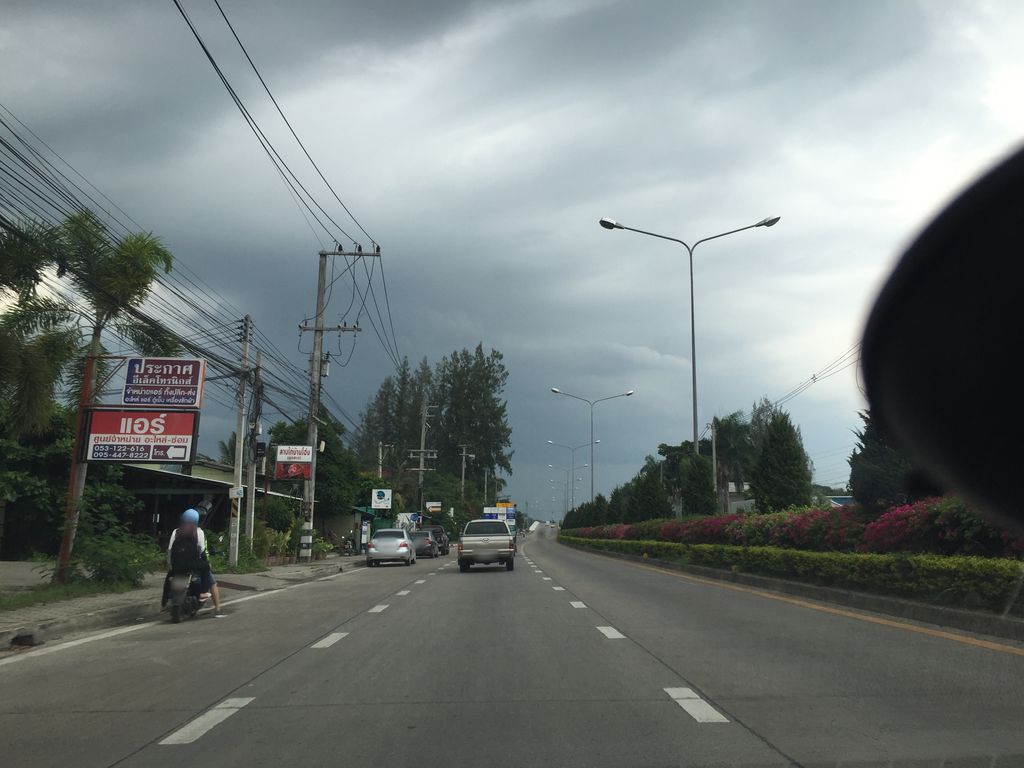 ภาพถนนตรงที่ เชียงใหม่ Mri ตั้งอยู่ ถ่ายโดย kyoko พ.ศ. 2561 (2018) · A street-level view of where เชียงใหม่ Mri stands, by kyoko in 2561 (2018)