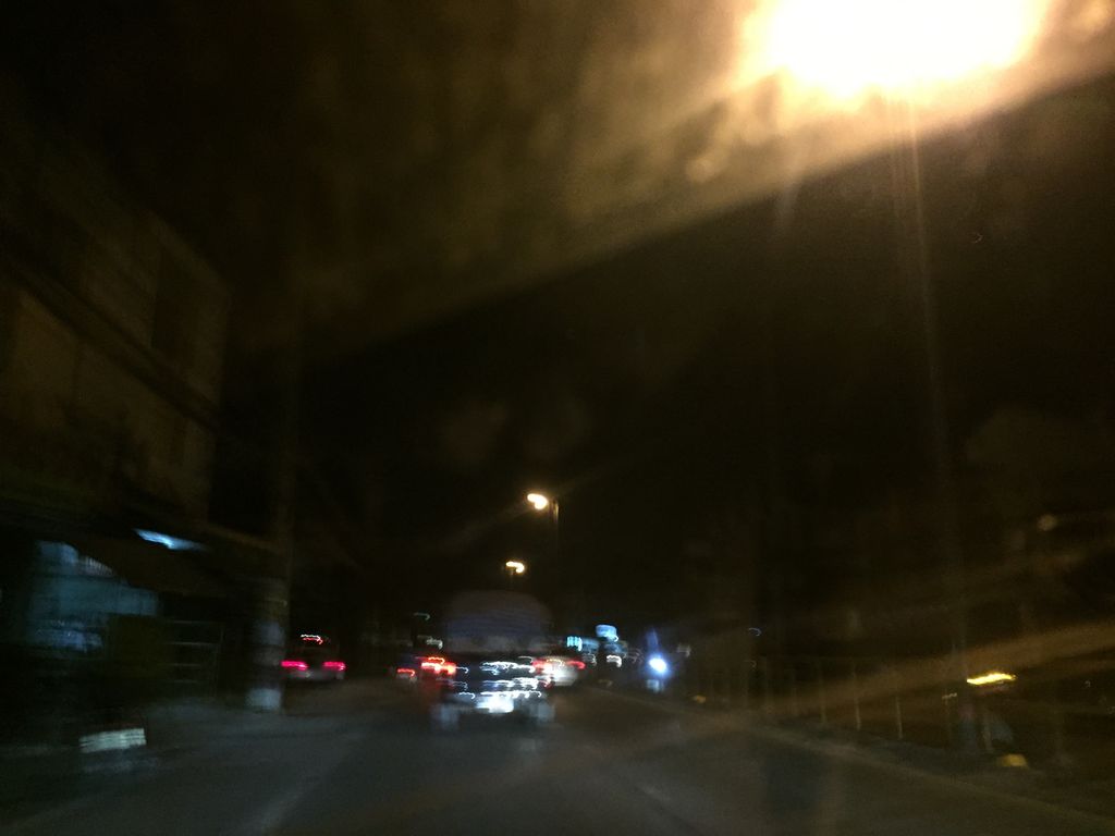 ภาพถนนตรงที่ วัดศรีบุญเรือง ตั้งอยู่ ถ่ายโดย kyoko พ.ศ. 2561 (2018) · A street-level view of where วัดศรีบุญเรือง · Wat Sibunrueang stands, by kyoko in 2561 (2018)