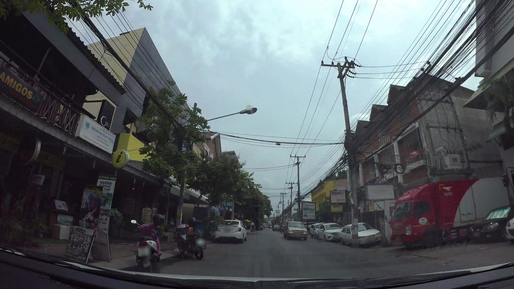 ภาพถนนตรงที่ Cru 2nd Floor Wine Bar ตั้งอยู่ ถ่ายโดย kaart_3 พ.ศ. 2562 (2019) · A street-level view of where Cru 2nd Floor Wine Bar stands, by kaart_3 in 2562 (2019)