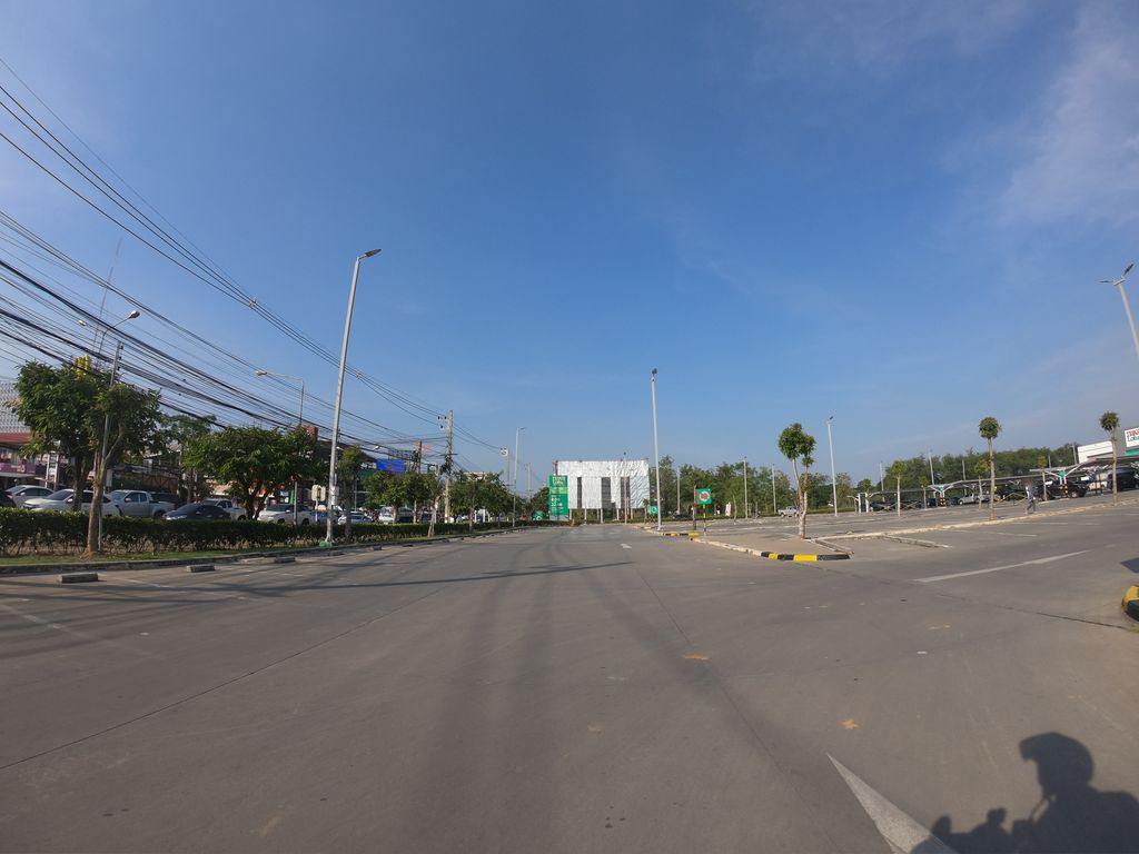 ภาพถนนตรงที่ Ptr อะไหล่แต่งซิ่งระดับคุณภาพราคาปลีก-ส่ง ตั้งอยู่ ถ่ายโดย chanuwath_grab พ.ศ. 2562 (2019) · A street-level view of where Ptr อะไหล่แต่งซิ่งระดับคุณภาพราคาปลีก-ส่ง stands, by chanuwath_grab in 2562 (2019)