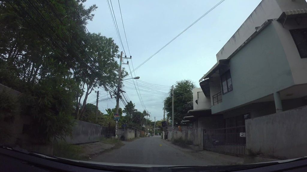 ภาพถนนตรงที่ ก๊ะเตี๋ยวเรือโคราช ตั้งอยู่ ถ่ายโดย kaart_3 พ.ศ. 2562 (2019) · A street-level view of where ก๊ะเตี๋ยวเรือโคราช · Ka Tiaoruea Khrocha stands, by kaart_3 in 2562 (2019)
