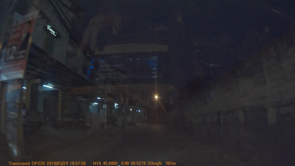 ภาพถนนตรงที่ The Extraction Ordinary ตั้งอยู่ ถ่ายโดย mapcreator พ.ศ. 2562 (2019) · A street-level view of where The Extraction Ordinary stands, by mapcreator in 2562 (2019)