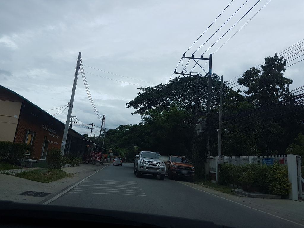 ภาพถนนตรงที่ BabyBalloons ตั้งอยู่ ถ่ายโดย ekkarin พ.ศ. 2561 (2018) · A street-level view of where BabyBalloons stands, by ekkarin in 2561 (2018)