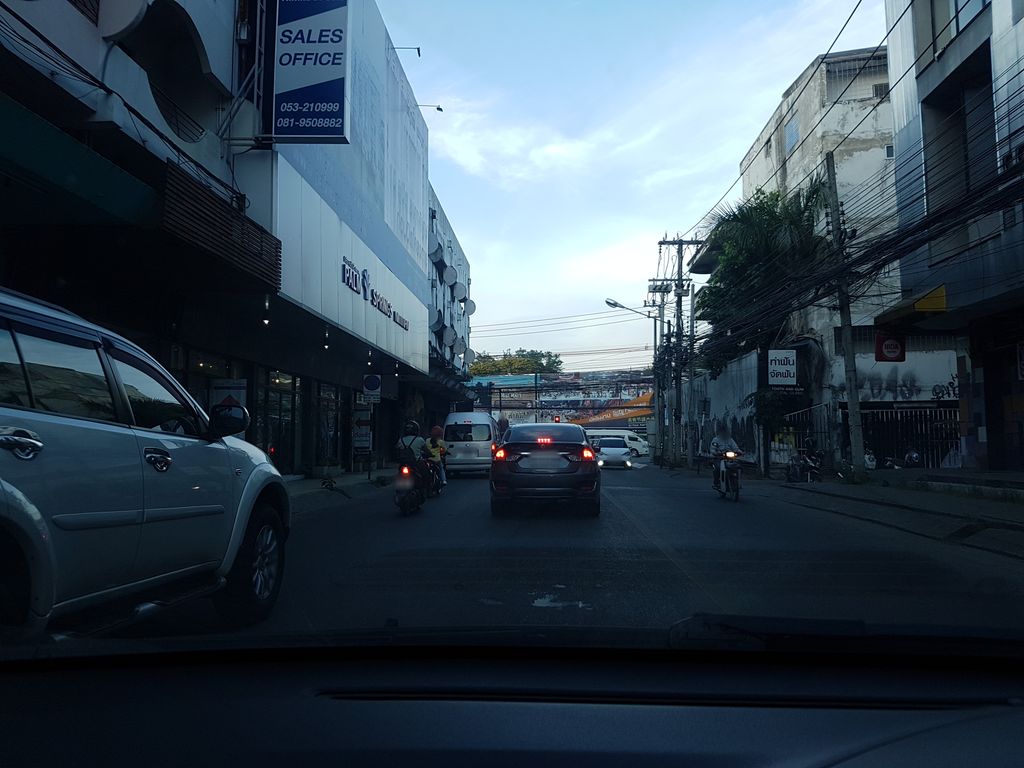 ภาพถนนตรงที่ Ingroup ASIA ตั้งอยู่ ถ่ายโดย ekkarin พ.ศ. 2561 (2018) · A street-level view of where Ingroup ASIA stands, by ekkarin in 2561 (2018)