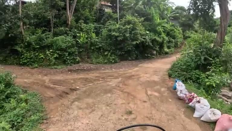 ภาพถนนตรงที่ แม่จอกเดอกว่าฉ่า-De kwa cha homestay ตั้งอยู่ ถ่ายโดย julcnx พ.ศ. 2568 (2025) · A street-level view of where แม่จอกเดอกว่าฉ่า-De kwa cha homestay stands, by julcnx in 2568 (2025)