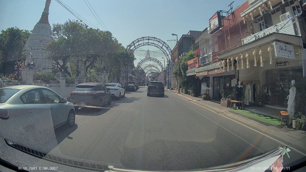 ภาพถนนตรงที่ Wat Mahawan ตั้งอยู่ ถ่ายโดย ThailandCambodia พ.ศ. 2569 (2026) · A street-level view of where Wat Mahawan stands, by ThailandCambodia in 2569 (2026)