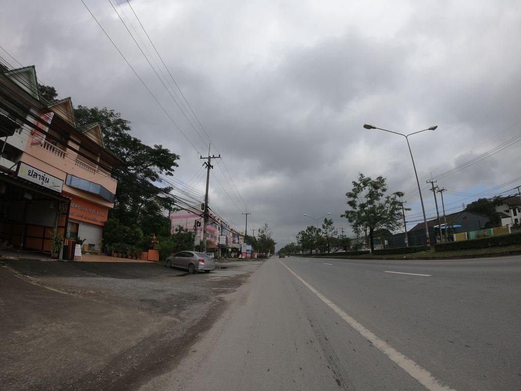 ภาพถนนตรงที่ Medici Herbs ตั้งอยู่ ถ่ายโดย chanuwath_grab พ.ศ. 2562 (2019) · A street-level view of where Medici Herbs stands, by chanuwath_grab in 2562 (2019)