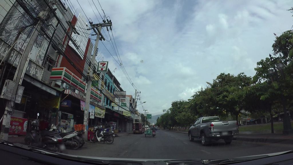 ภาพถนนตรงที่ ห้างหุ้นส่วนจำกัด โปลีการไฟฟ้า ตั้งอยู่ ถ่ายโดย kaart_3 พ.ศ. 2562 (2019) · A street-level view of where ห้างหุ้นส่วนจำกัด โปลีการไฟฟ้า · Plokanfaifa Partnership stands, by kaart_3 in 2562 (2019)