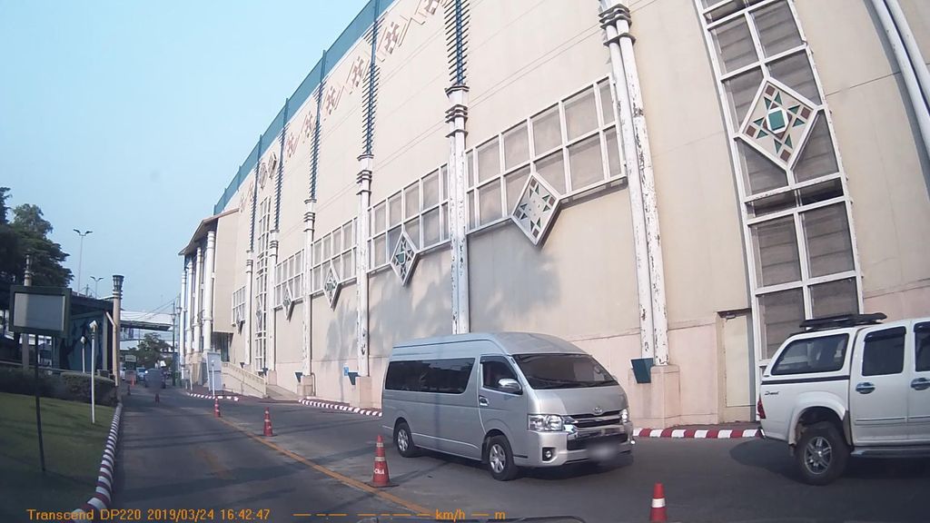 ภาพถนนตรงที่ Central Aquarium ตั้งอยู่ ถ่ายโดย mapcreator พ.ศ. 2562 (2019) · A street-level view of where Central Aquarium stands, by mapcreator in 2562 (2019)