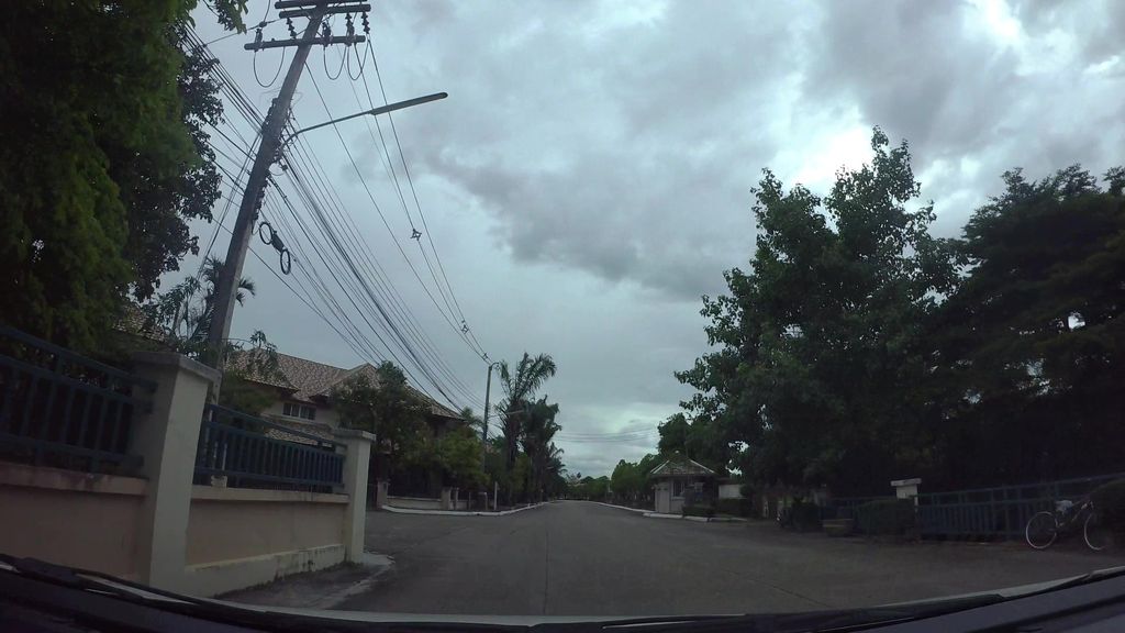 ภาพถนนตรงที่ เดอะ เฮอริเทจ ตั้งอยู่ ถ่ายโดย kaart_3 พ.ศ. 2562 (2019) · A street-level view of where เดอะ เฮอริเทจ · The Hoerithet stands, by kaart_3 in 2562 (2019)