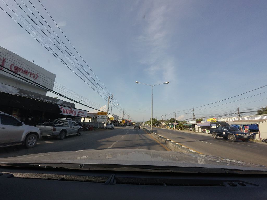 ภาพถนนตรงที่ เพ็ญ ตั้งอยู่ ถ่ายโดย mishari พ.ศ. 2563 (2020) · A street-level view of where เพ็ญ · Phen stands, by mishari in 2563 (2020)