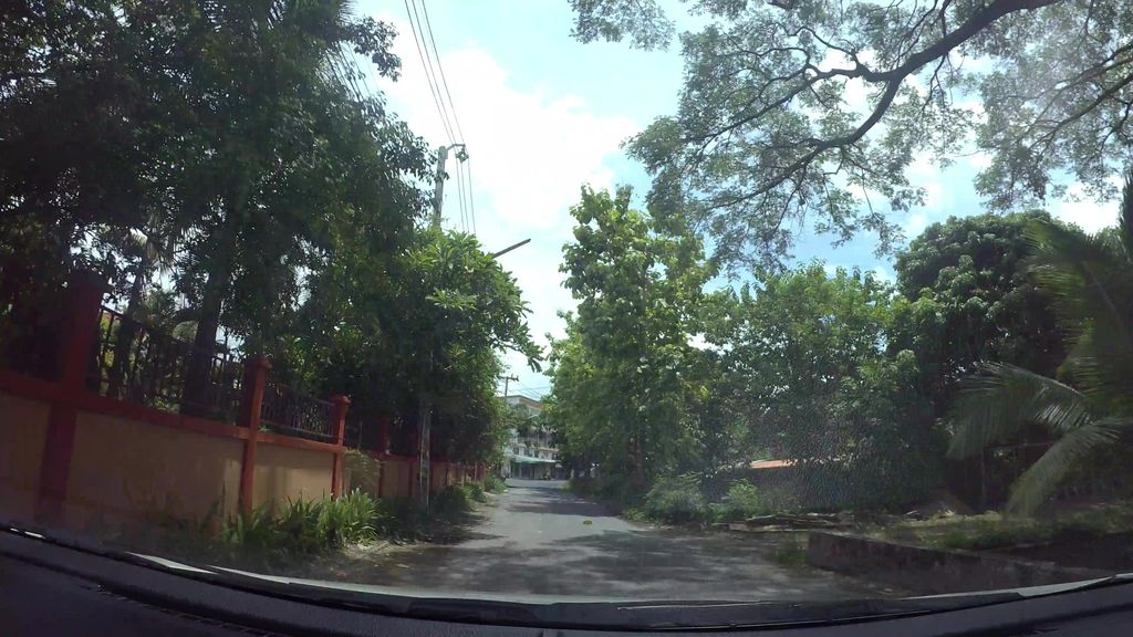 ภาพถนนตรงที่ ตราบุญ Coffee Station ตั้งอยู่ ถ่ายโดย kaart_3 พ.ศ. 2562 (2019) · A street-level view of where ตราบุญ Coffee Station stands, by kaart_3 in 2562 (2019)