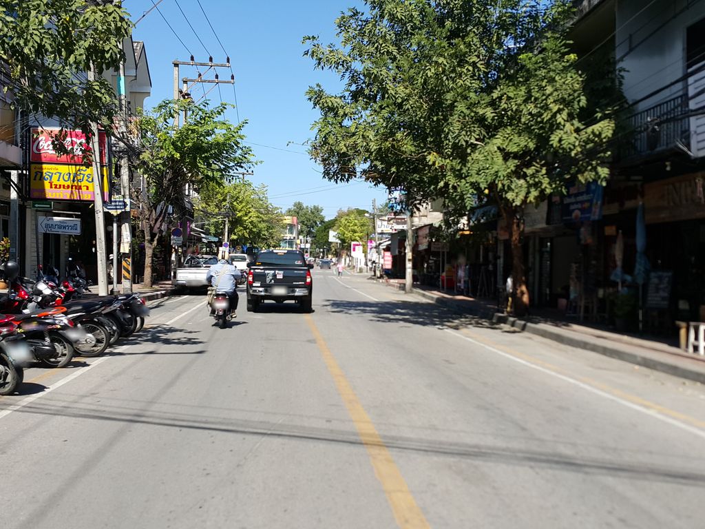 ภาพถนนตรงที่ สมุนไพรบ้านป่าแก Par Care Herb ตั้งอยู่ ถ่ายโดย jrcarlsen พ.ศ. 2558 (2015) · A street-level view of where สมุนไพรบ้านป่าแก Par Care Herb stands, by jrcarlsen in 2558 (2015)
