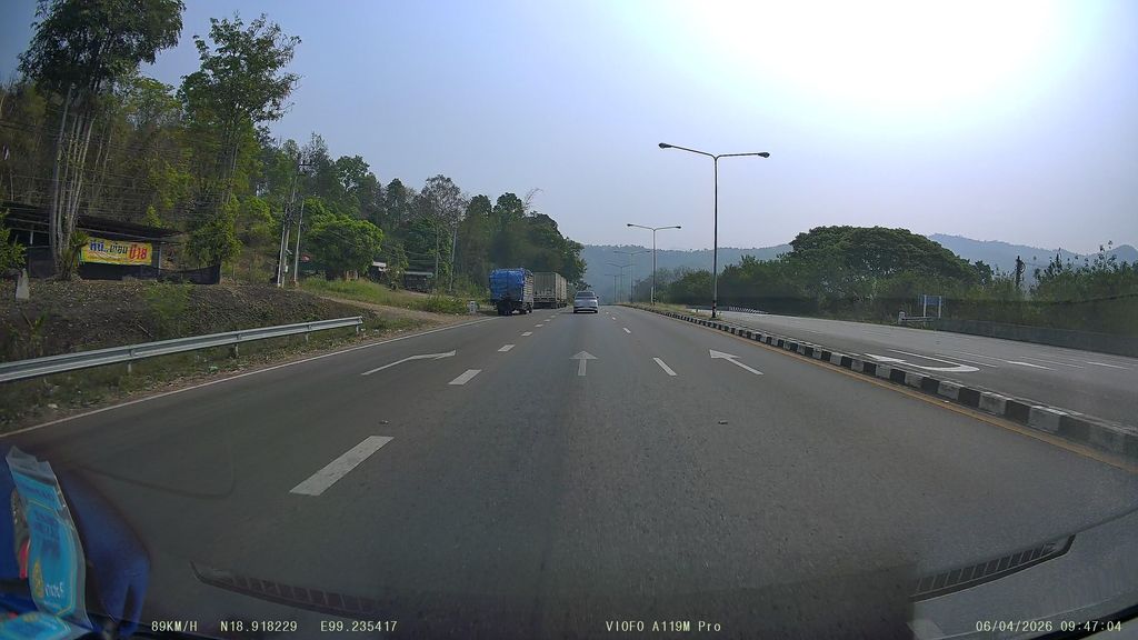 ภาพถนนตรงที่ Begonia Café and Hua Luk Hua Tor Restaurant ตั้งอยู่ ถ่ายโดย ThailandCambodia พ.ศ. 2569 (2026) · A street-level view of where Begonia Café and Hua Luk Hua Tor Restaurant stands, by ThailandCambodia in 2569 (2026)