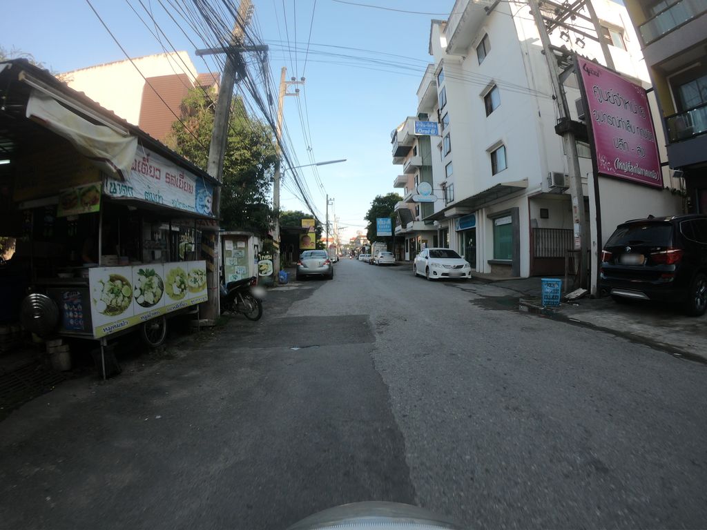 ภาพถนนตรงที่ ปราชญ์ไอที ตั้งอยู่ ถ่ายโดย chanuwath_grab พ.ศ. 2562 (2019) · A street-level view of where ปราชญ์ไอที · Prataithi stands, by chanuwath_grab in 2562 (2019)
