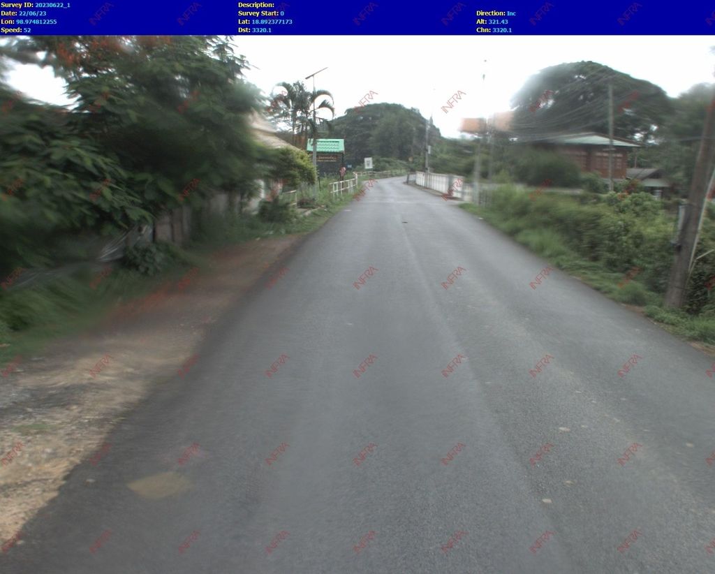 ภาพถนนตรงที่ Akaliko River House ตั้งอยู่ ถ่ายโดย Theerayut พ.ศ. 2566 (2023) · A street-level view of where Akaliko River House stands, by Theerayut in 2566 (2023)