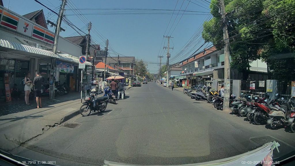 ภาพถนนตรงที่ Felix City Inn ตั้งอยู่ ถ่ายโดย ThailandCambodia พ.ศ. 2569 (2026) · A street-level view of where Felix City Inn stands, by ThailandCambodia in 2569 (2026)