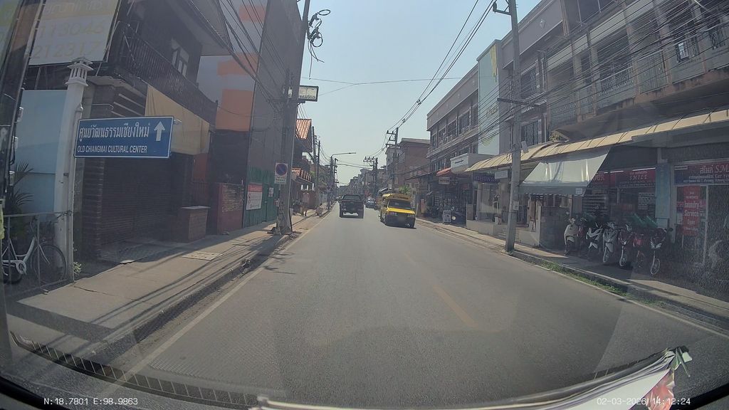 ภาพถนนตรงที่ At Home Hostel Wua Lai Chiangmai ตั้งอยู่ ถ่ายโดย ThailandCambodia พ.ศ. 2569 (2026) · A street-level view of where At Home Hostel Wua Lai Chiangmai stands, by ThailandCambodia in 2569 (2026)