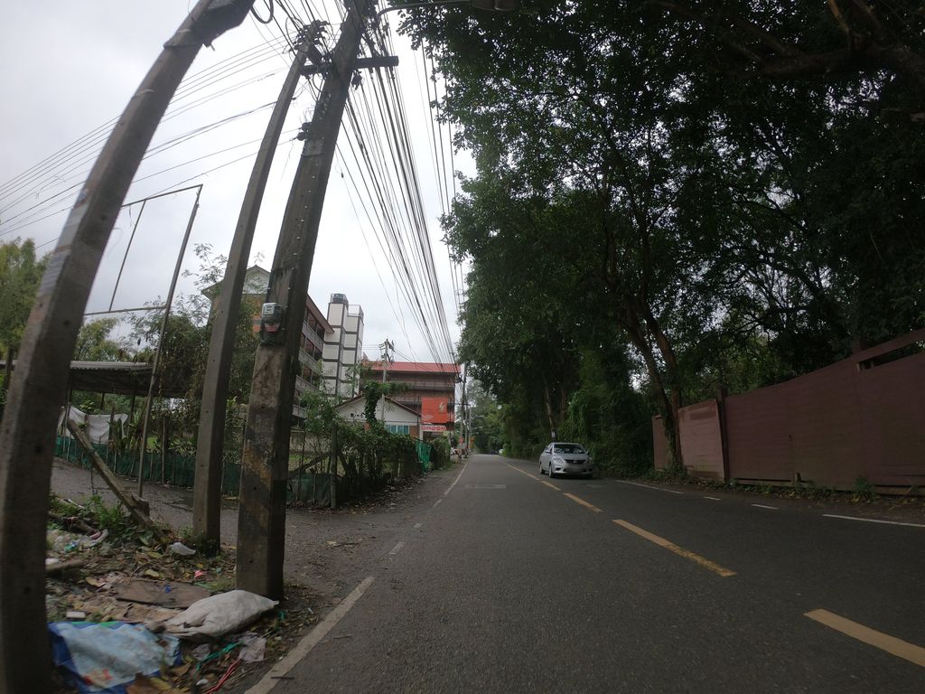 ภาพถนนตรงที่ J&T Home สาขาป่าตัน ตั้งอยู่ ถ่ายโดย chanuwath_grab พ.ศ. 2562 (2019) · A street-level view of where J&T Home สาขาป่าตัน stands, by chanuwath_grab in 2562 (2019)