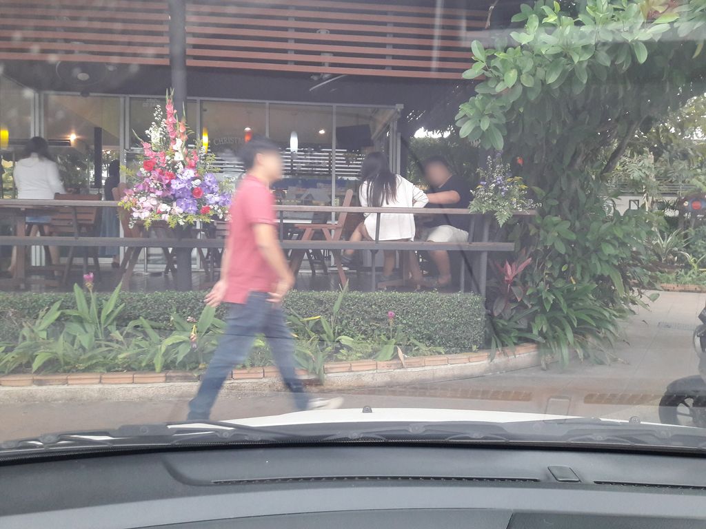 ภาพถนนตรงที่ วนัสนันท์ (Vanusnun) ตั้งอยู่ ถ่ายโดย noochjaree พ.ศ. 2561 (2018) · A street-level view of where วนัสนันท์ (Vanusnun) stands, by noochjaree in 2561 (2018)