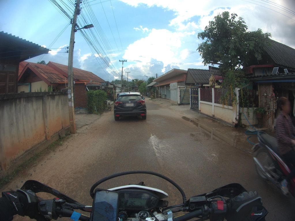 ภาพถนนตรงที่ ร้านประภาพรรณ์ ตั้งอยู่ ถ่ายโดย julcnx พ.ศ. 2566 (2023) · A street-level view of where ร้านประภาพรรณ์ · Ran Praphaphron stands, by julcnx in 2566 (2023)