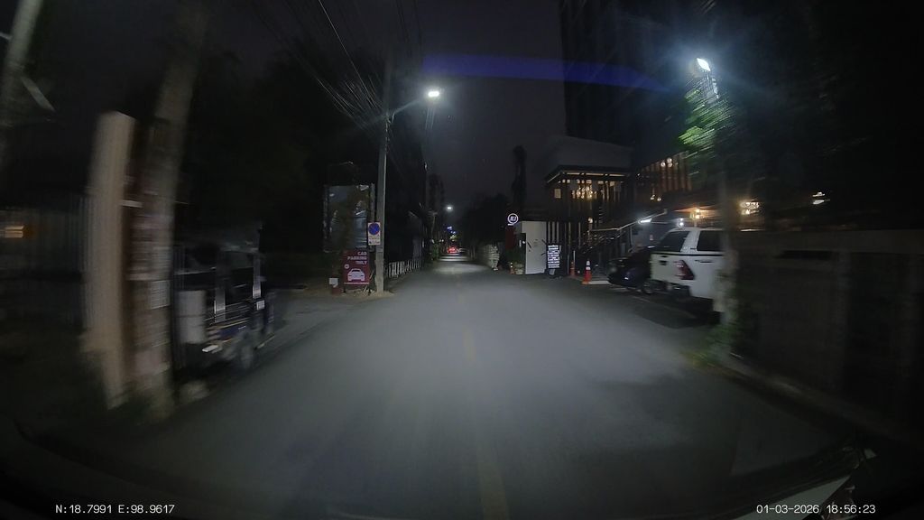 ภาพถนนตรงที่ CharmNimman ตั้งอยู่ ถ่ายโดย ThailandCambodia พ.ศ. 2569 (2026) · A street-level view of where CharmNimman stands, by ThailandCambodia in 2569 (2026)