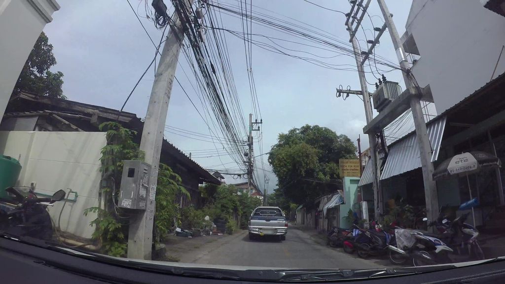 ภาพถนนตรงที่ Shangri-La Chiang Mai ตั้งอยู่ ถ่ายโดย kaart_3 พ.ศ. 2562 (2019) · A street-level view of where Shangri-La Chiang Mai stands, by kaart_3 in 2562 (2019)