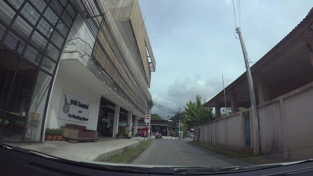 ภาพถนนตรงที่ ChangSiamBarberShop ตั้งอยู่ ถ่ายโดย kaart_3 พ.ศ. 2562 (2019) · A street-level view of where ChangSiamBarberShop stands, by kaart_3 in 2562 (2019)
