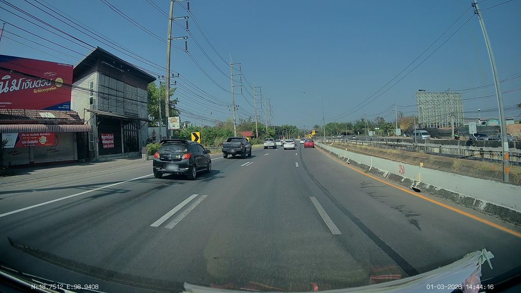ภาพถนนตรงที่ Kirin Grill แม่เหียะ ตั้งอยู่ ถ่ายโดย ThailandCambodia พ.ศ. 2569 (2026) · A street-level view of where Kirin Grill แม่เหียะ stands, by ThailandCambodia in 2569 (2026)