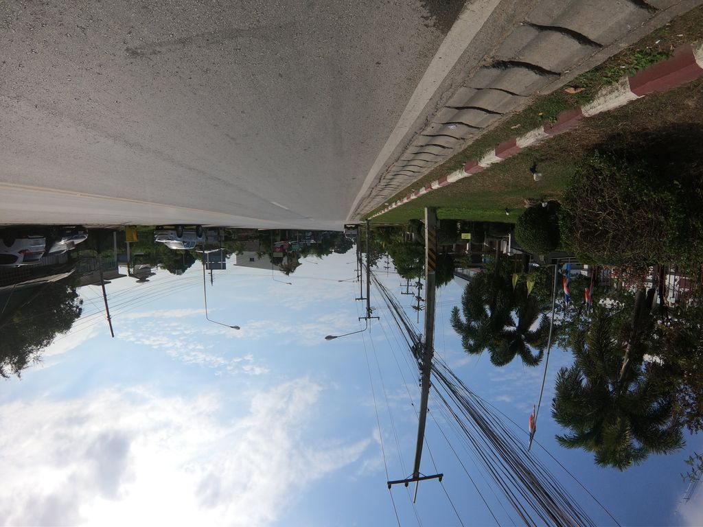 ภาพถนนตรงที่ Changpuak Smart Safety Zone 4.0 - สภ.ช้างเผือก ตั้งอยู่ ถ่ายโดย chanuwath_grab พ.ศ. 2562 (2019) · A street-level view of where Changpuak Smart Safety Zone 4.0 - สภ.ช้างเผือก stands, by chanuwath_grab in 2562 (2019)