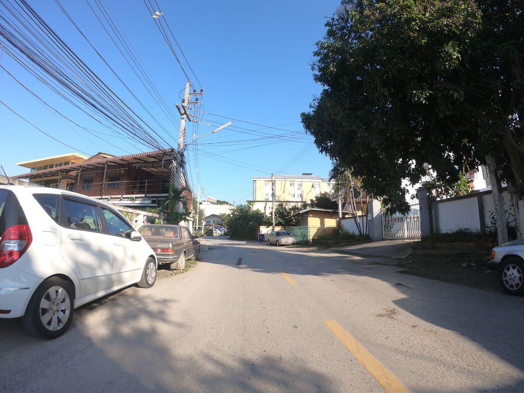 ภาพถนนตรงที่ อู่สุขเกษมเซอร์วิส ตั้งอยู่ ถ่ายโดย chanuwath_grab พ.ศ. 2562 (2019) · A street-level view of where อู่สุขเกษมเซอร์วิส · U Suk Kasem Service stands, by chanuwath_grab in 2562 (2019)