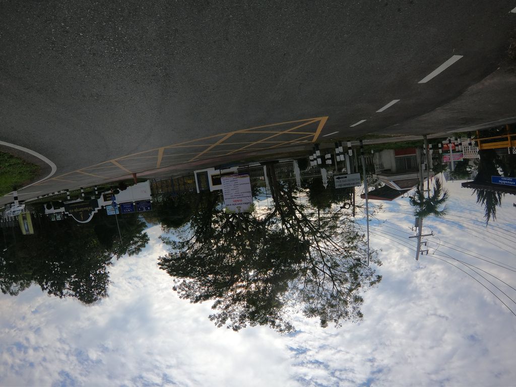 ภาพถนนตรงที่ กาแฟสด Moka Pot - Talk กะ ปก ตั้งอยู่ ถ่ายโดย chanuwath_grab พ.ศ. 2562 (2019) · A street-level view of where กาแฟสด Moka Pot - Talk กะ ปก stands, by chanuwath_grab in 2562 (2019)