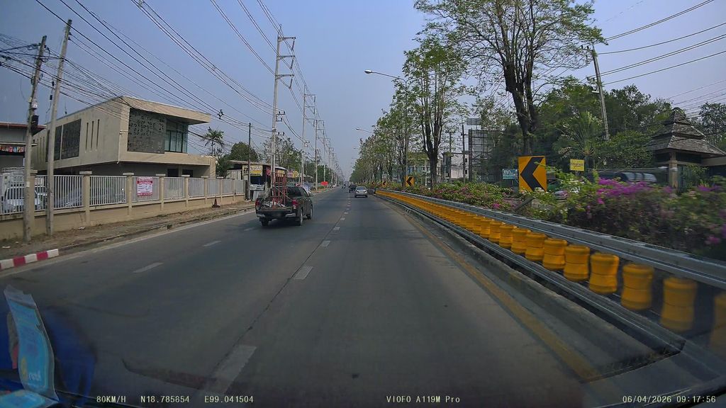 ภาพถนนตรงที่ Black Kat Coffee ตั้งอยู่ ถ่ายโดย ThailandCambodia พ.ศ. 2569 (2026) · A street-level view of where Black Kat Coffee stands, by ThailandCambodia in 2569 (2026)